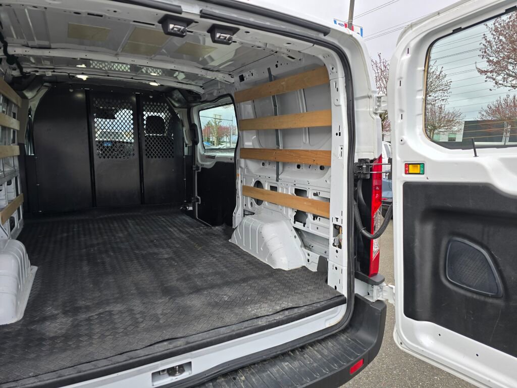 Used 2024 Ford Transit 250 Low Roof w/ Exterior Upgrade Package image 9