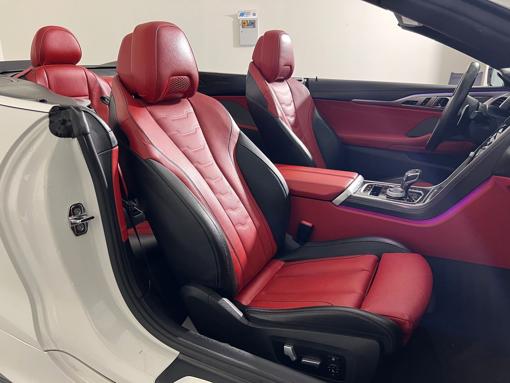 Used 2021 BMW M850i xDrive Convertible w/ Driving Assistance Package image 35