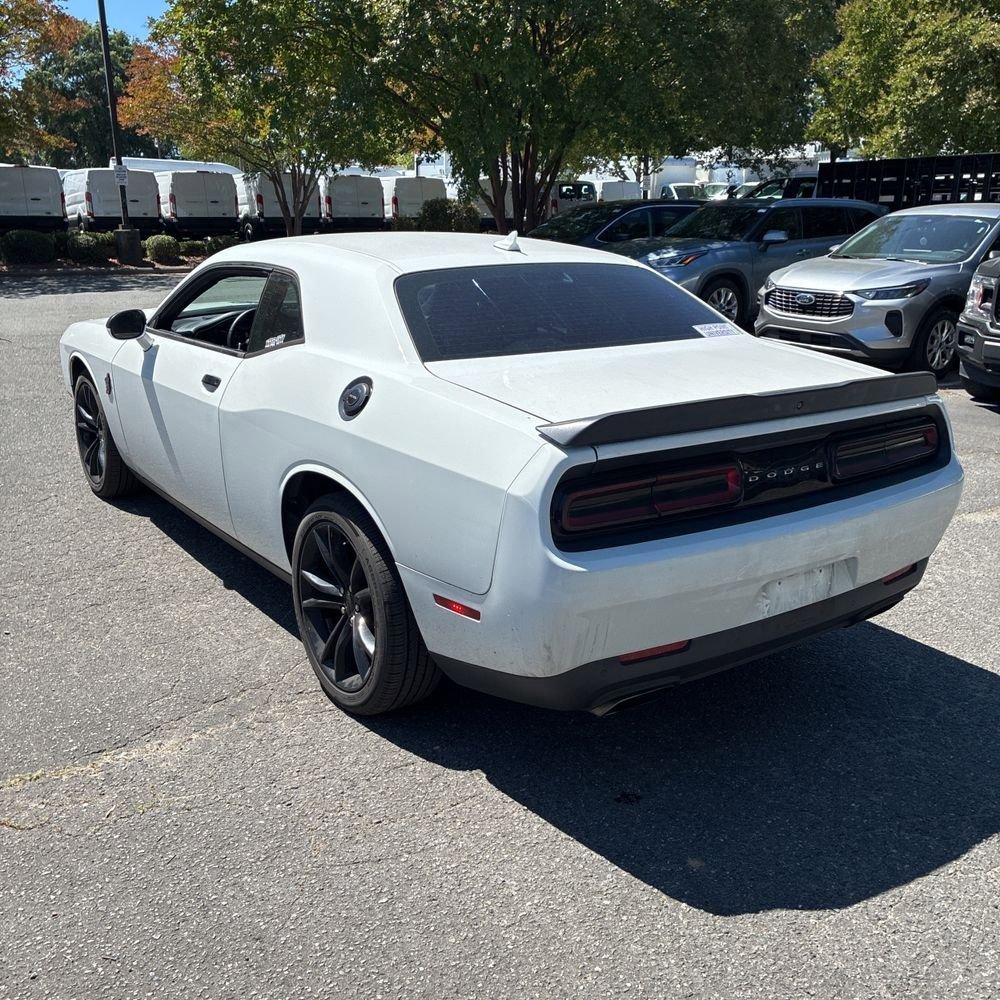 Used 2016 Dodge Challenger R/T Plus RWD image 4