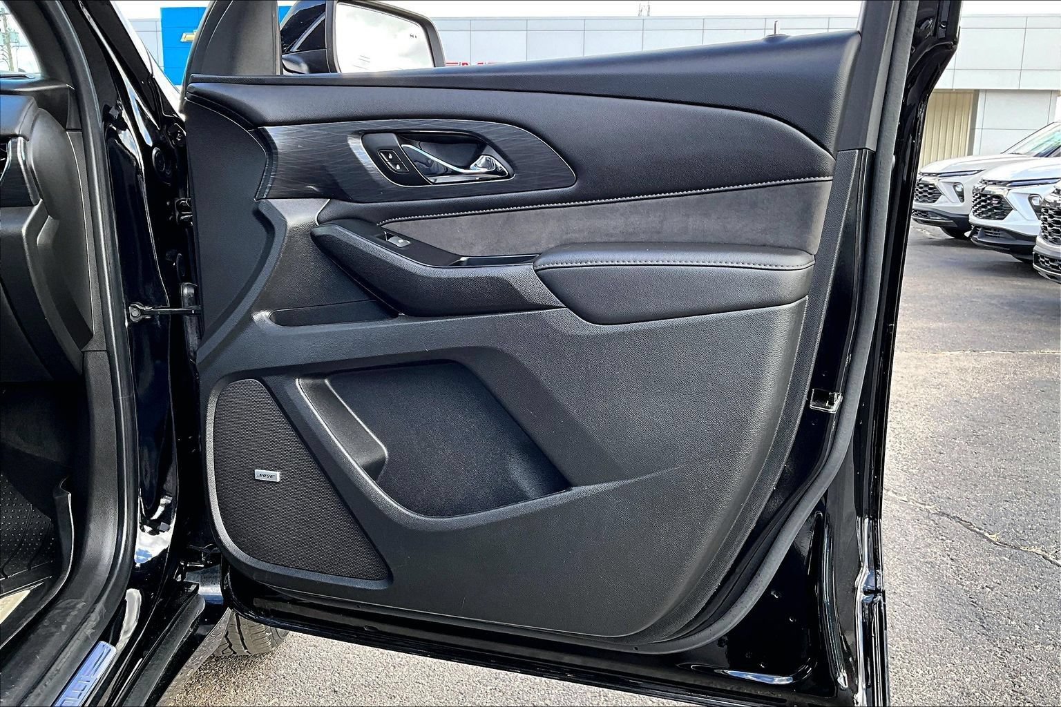 Used 2022 Chevrolet Traverse High Country w/ LPO, Floor Liner Package AWD/4WD image 19