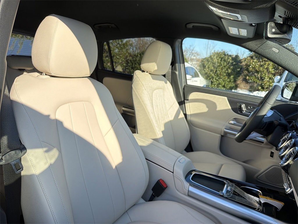 New 2026 Mercedes-Benz GLA 250 4MATIC image 19