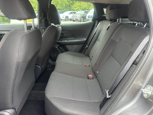 Used 2025 Nissan Kicks S FWD image 19