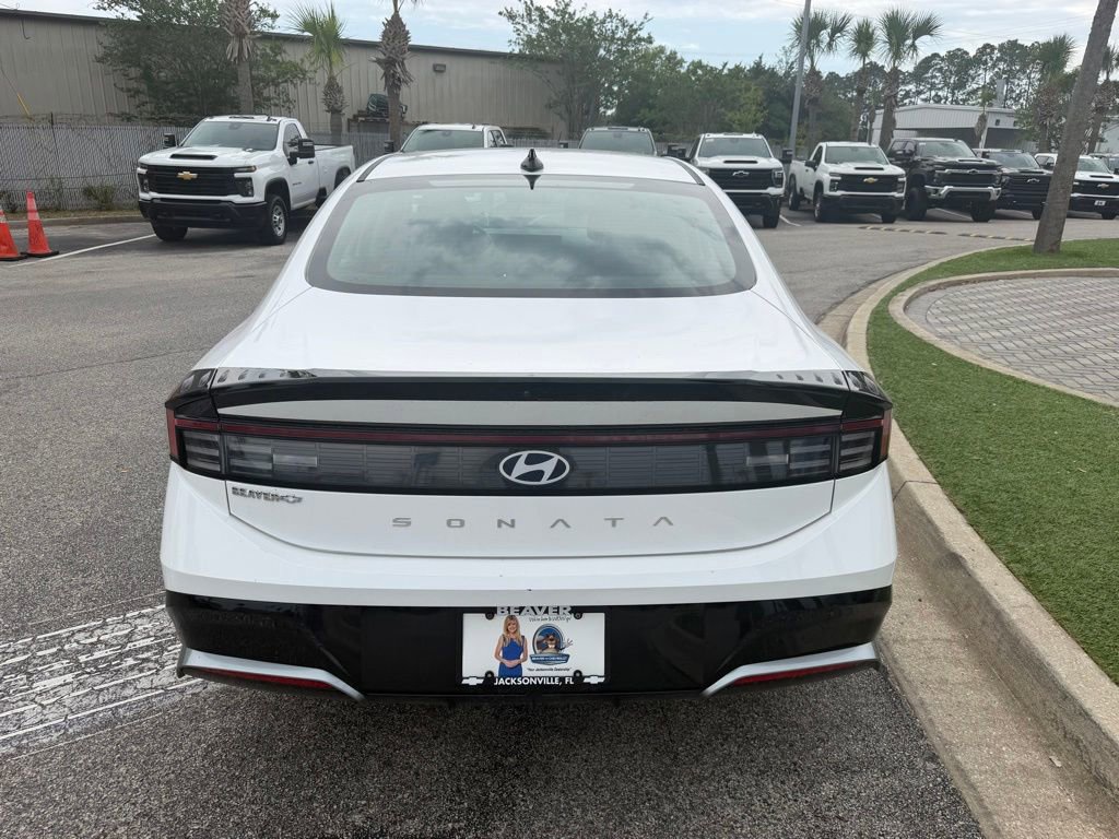 Used 2024 Hyundai Sonata SEL FWD image 5