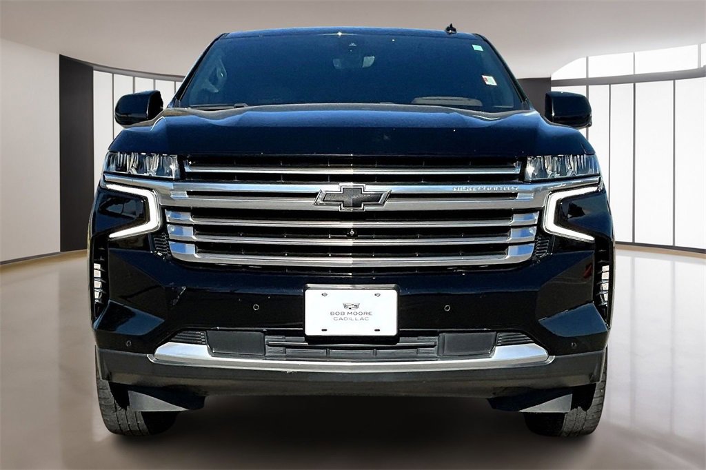 Used 2021 Chevrolet Suburban High Country image 3