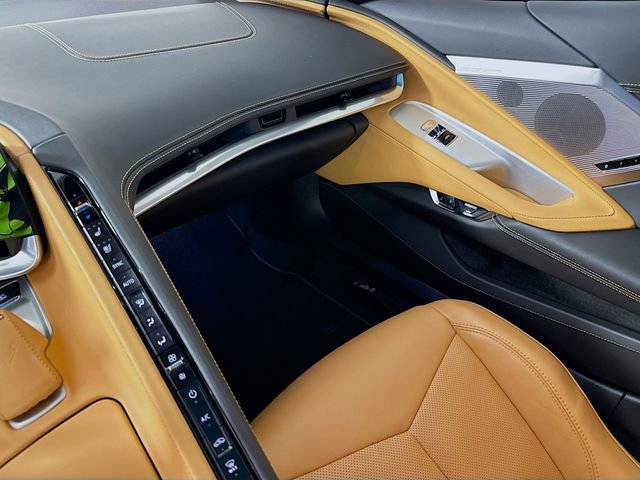 Used 2025 Chevrolet Corvette Stingray Preferred Cpe w/ 2LT image 26