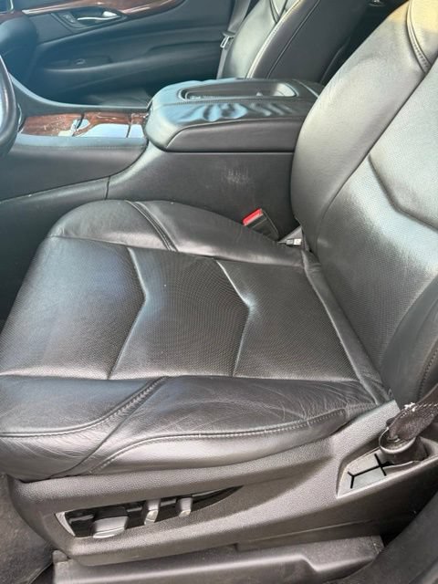 Used 2016 Cadillac Escalade Premium RWD image 15