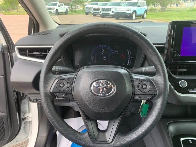 Used 2026 Toyota Corolla LE FWD image 15