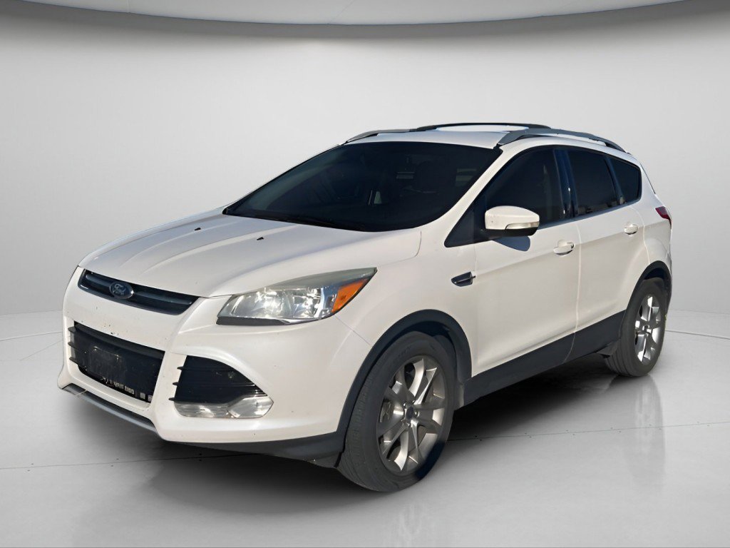 Used 2014 Ford Escape Titanium FWD image 2