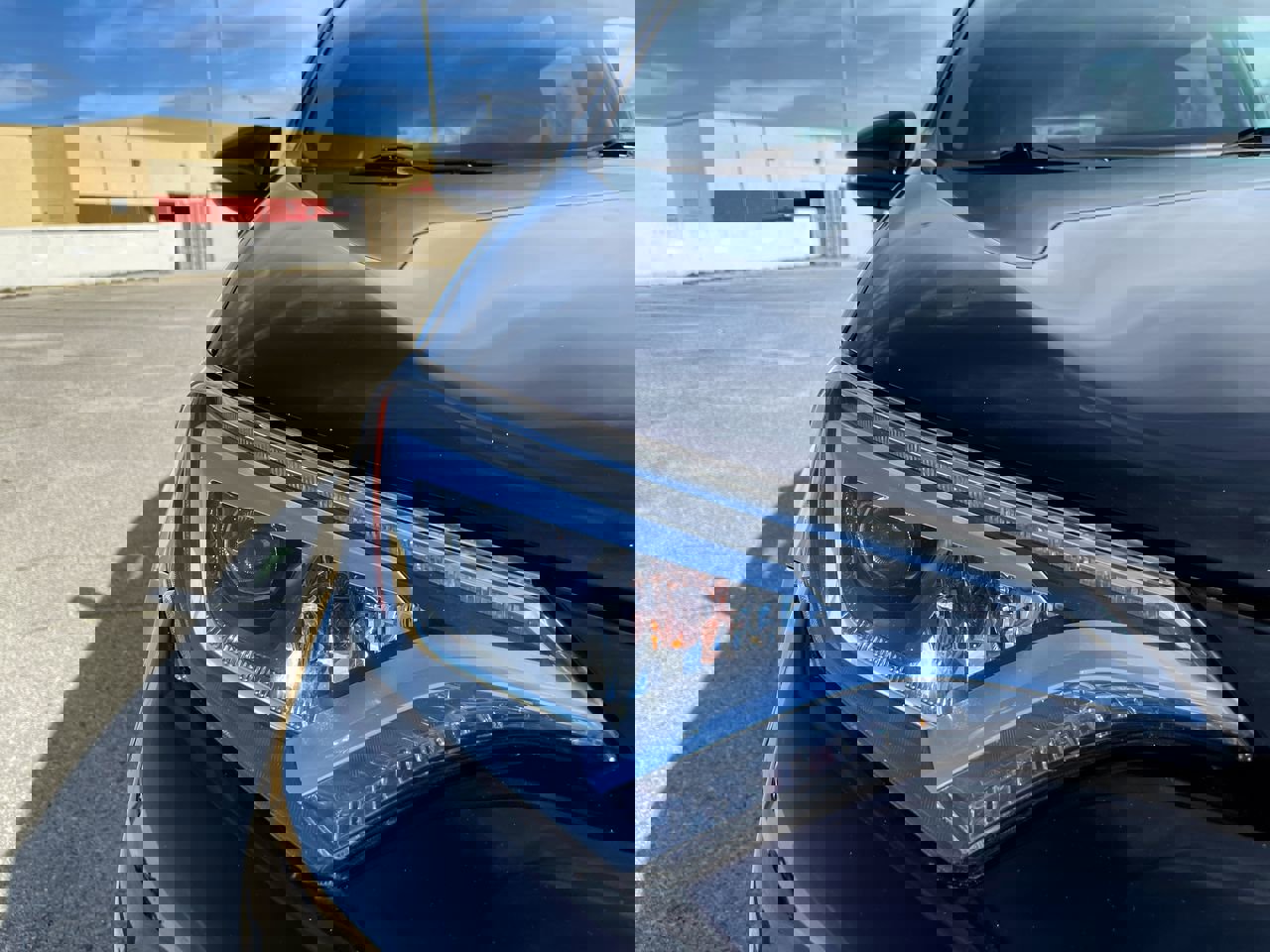 Used 2017 Toyota RAV4 SE image 10