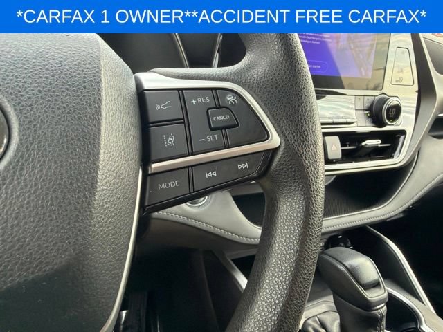Used 2023 Toyota Highlander L FWD image 29