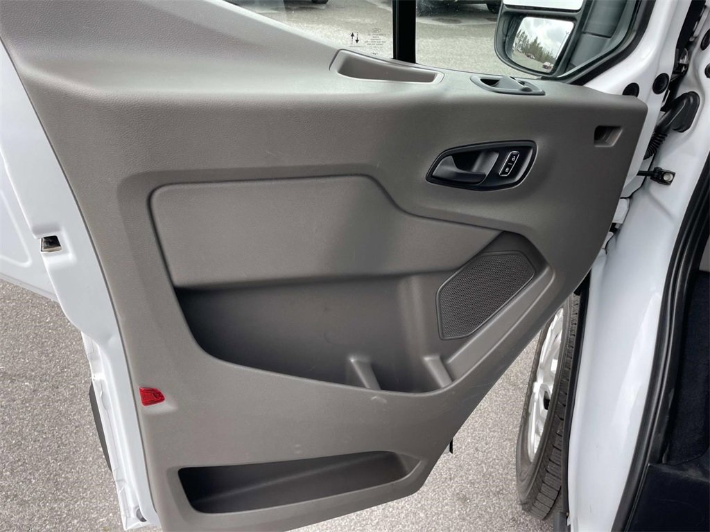 Used 2023 Ford Transit 350 XLT image 13