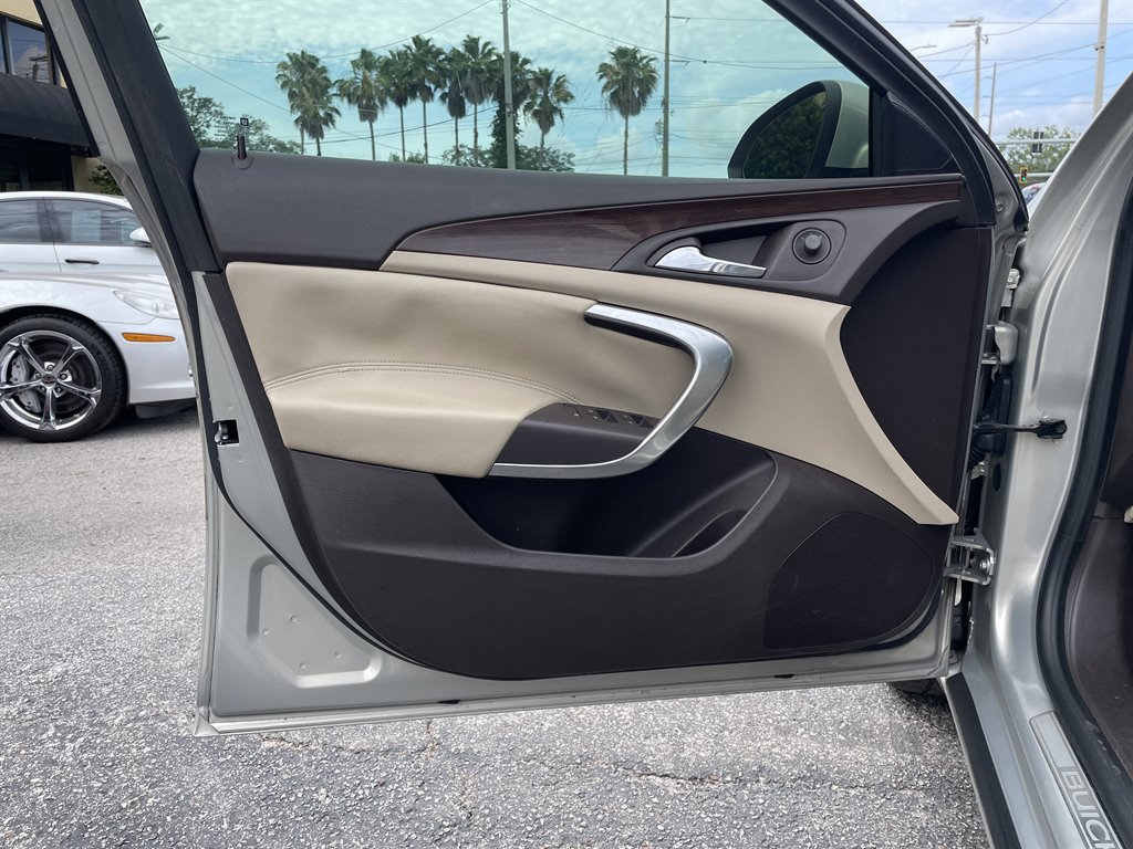 Used 2011 Buick Regal CXL w/ RL3 Preferred Equipment Group FWD image 37