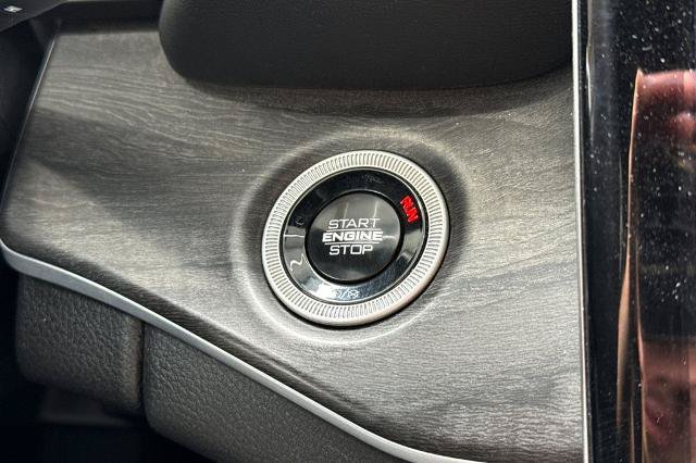 Used 2024 Jeep Grand Cherokee Limited AWD/4WD image 33