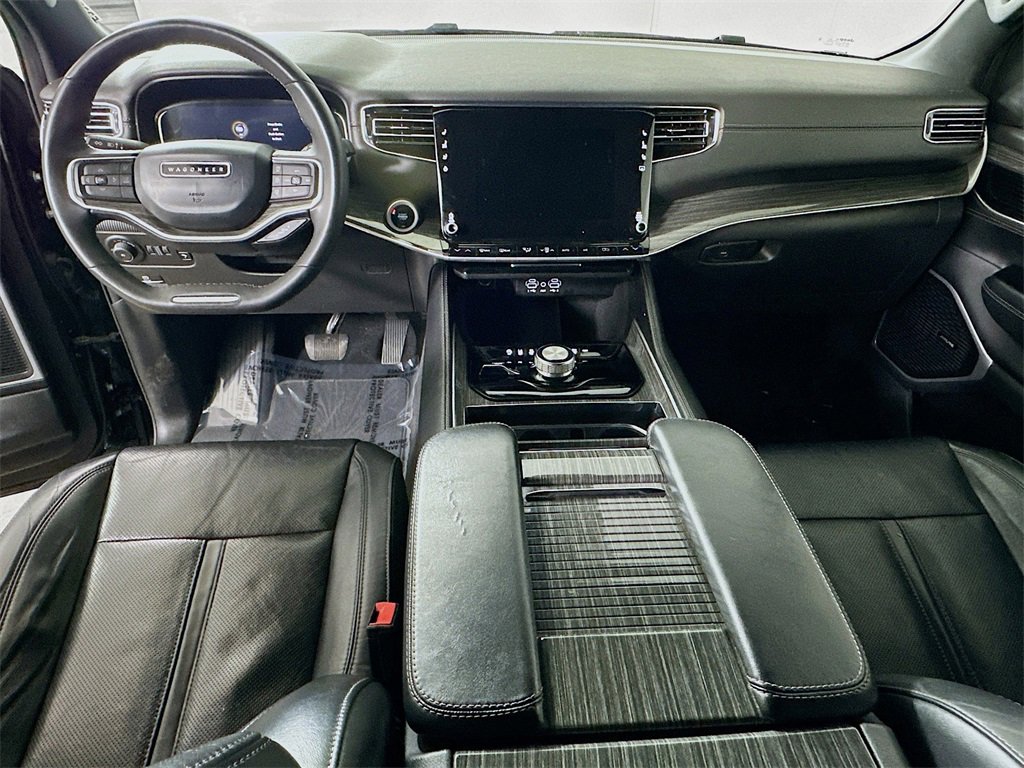 Used 2022 Jeep Wagoneer Series II image 16