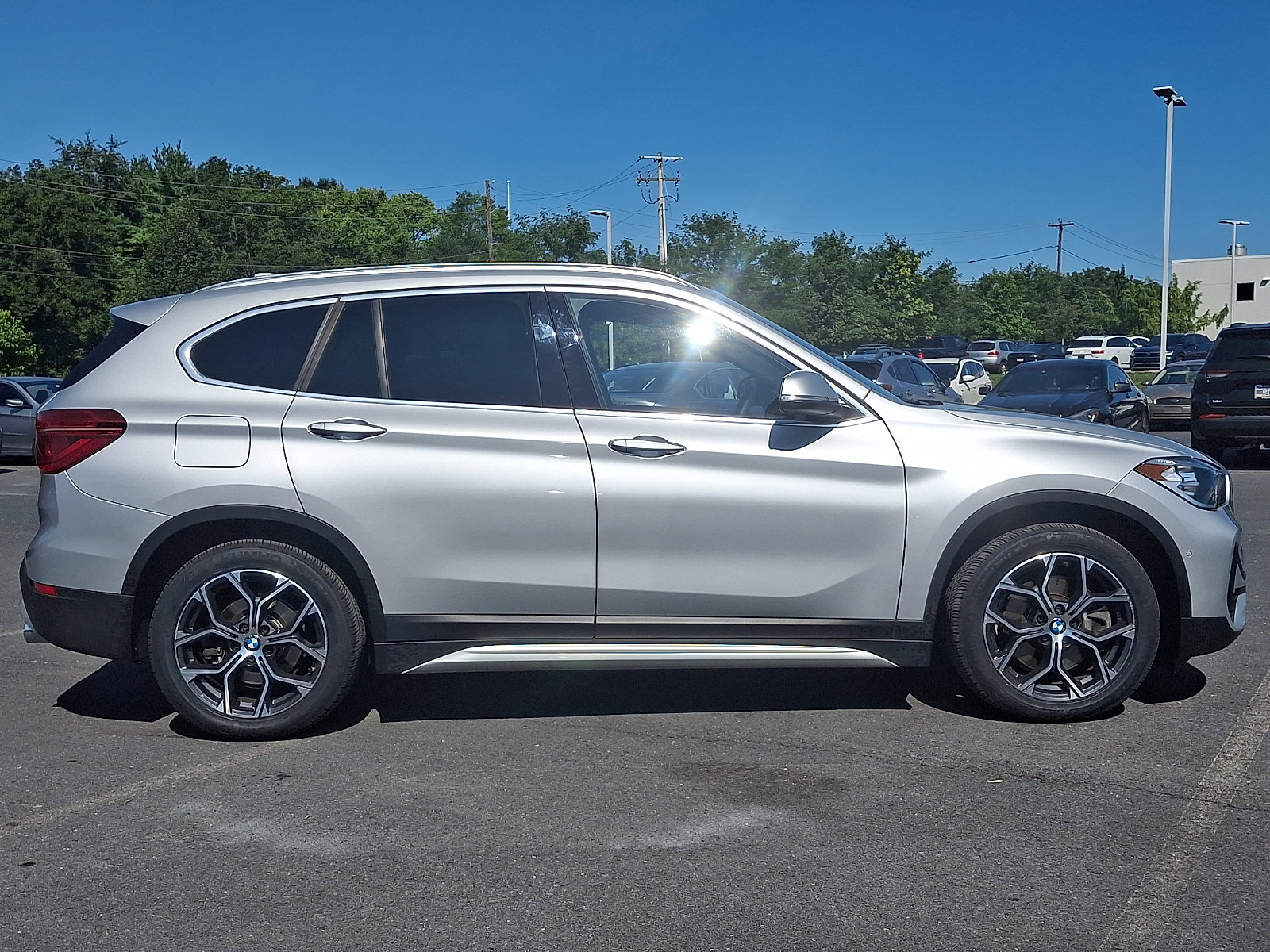 Used 2020 BMW X1 xDrive28i w/ Convenience Package AWD/4WD image 7