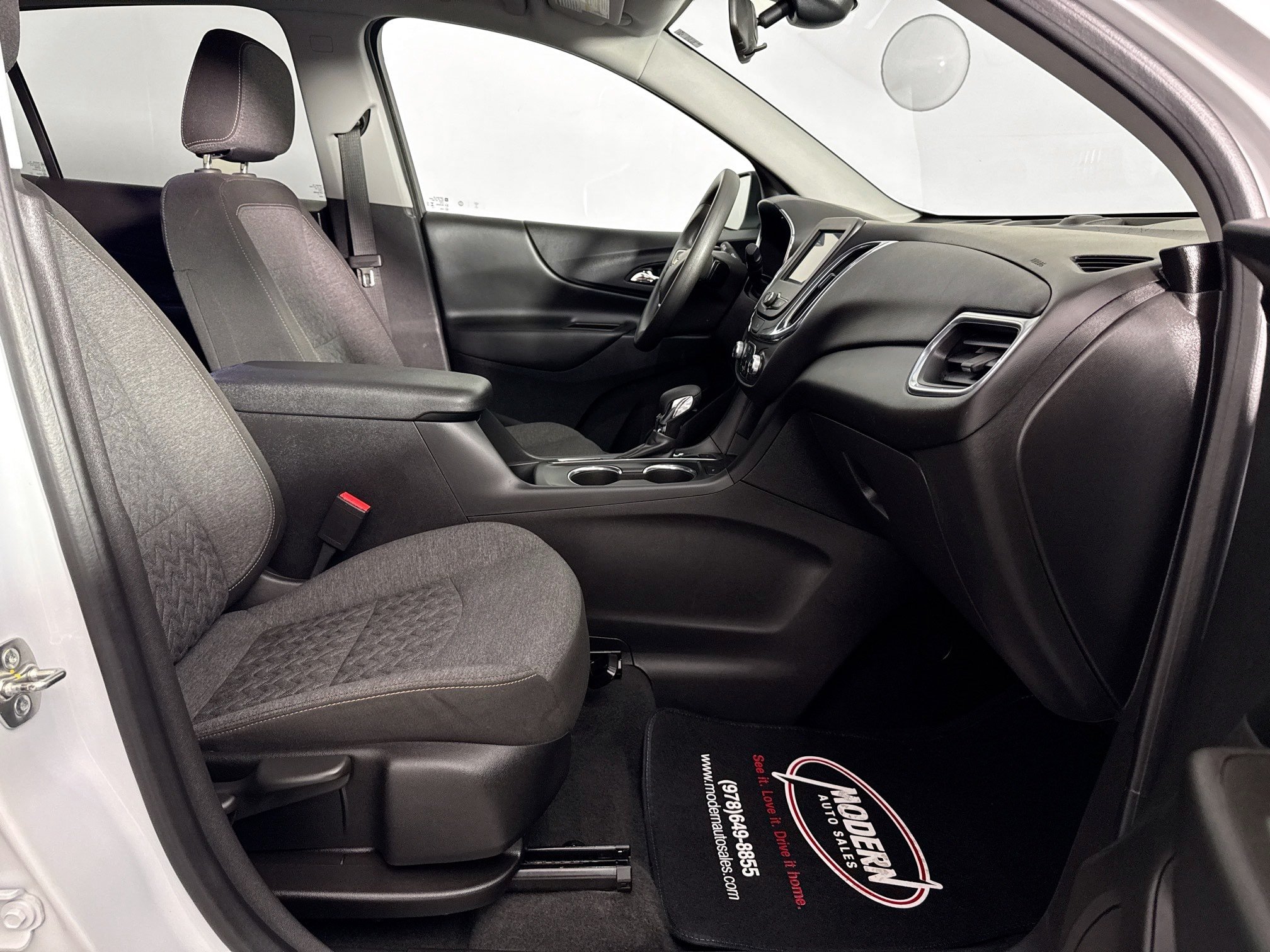 Used 2023 Chevrolet Equinox LT AWD/4WD image 35