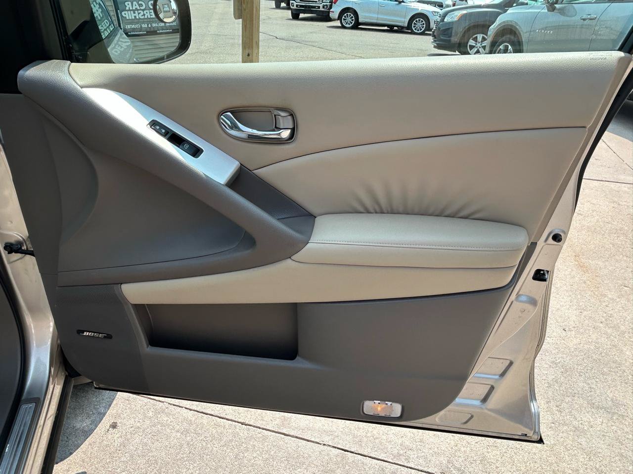 Used 2010 Nissan Murano SL w/ Leather Pkg AWD/4WD image 15