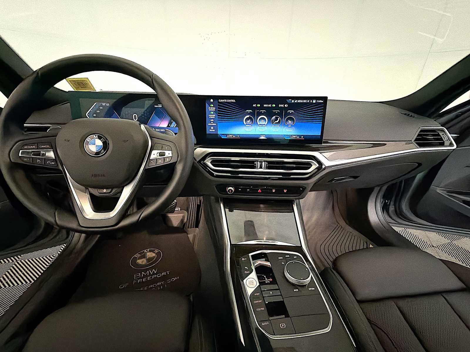 Used 2023 BMW 330i xDrive Sedan w/ Driving Assistance Package AWD/4WD image 17