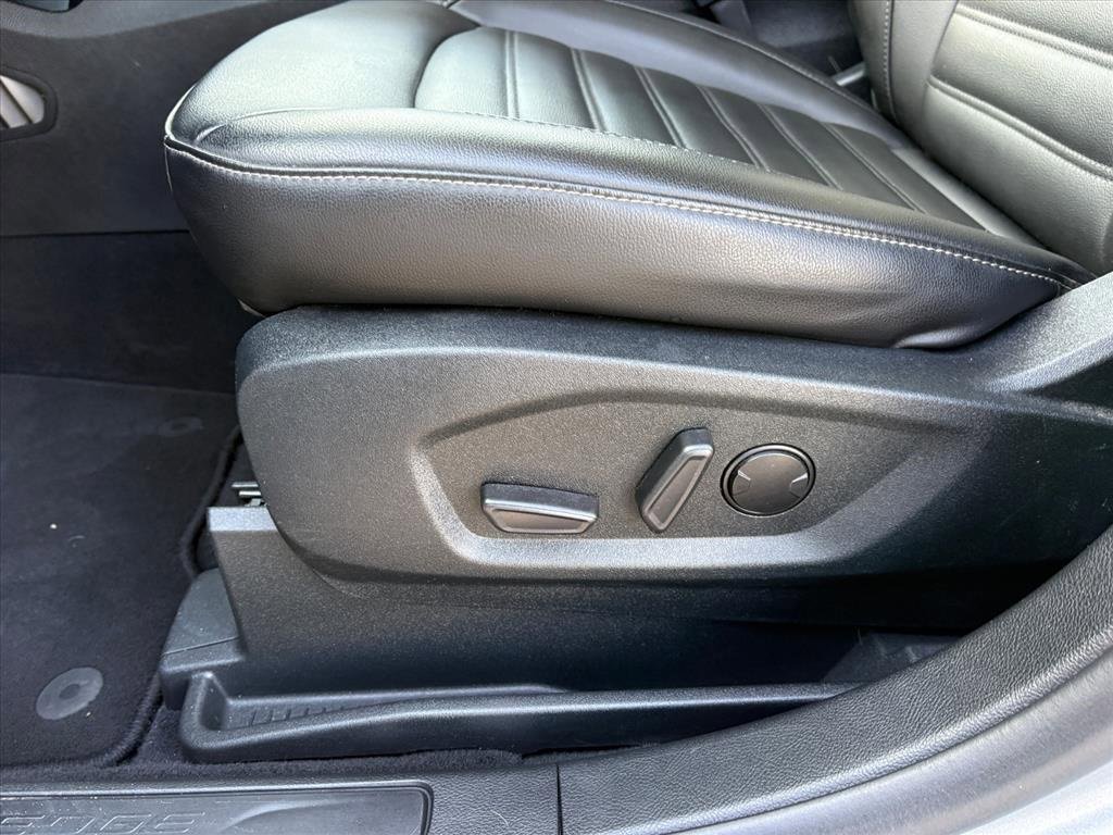 Used 2021 Ford Edge SEL w/ Convenience Package image 16