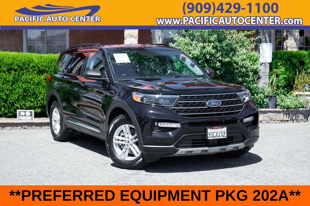 Used 2022 Ford Explorer XLT w/ Equipment Group 202A AWD/4WD image 1