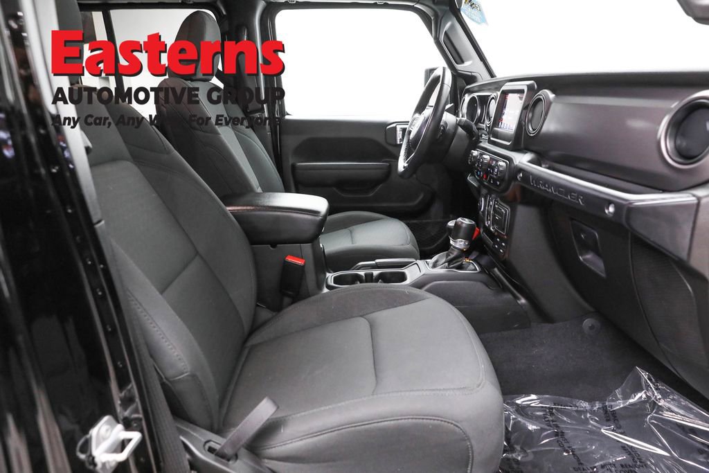 Used 2023 Jeep Wrangler Unlimited w/ Cold Weather Group AWD/4WD image 26