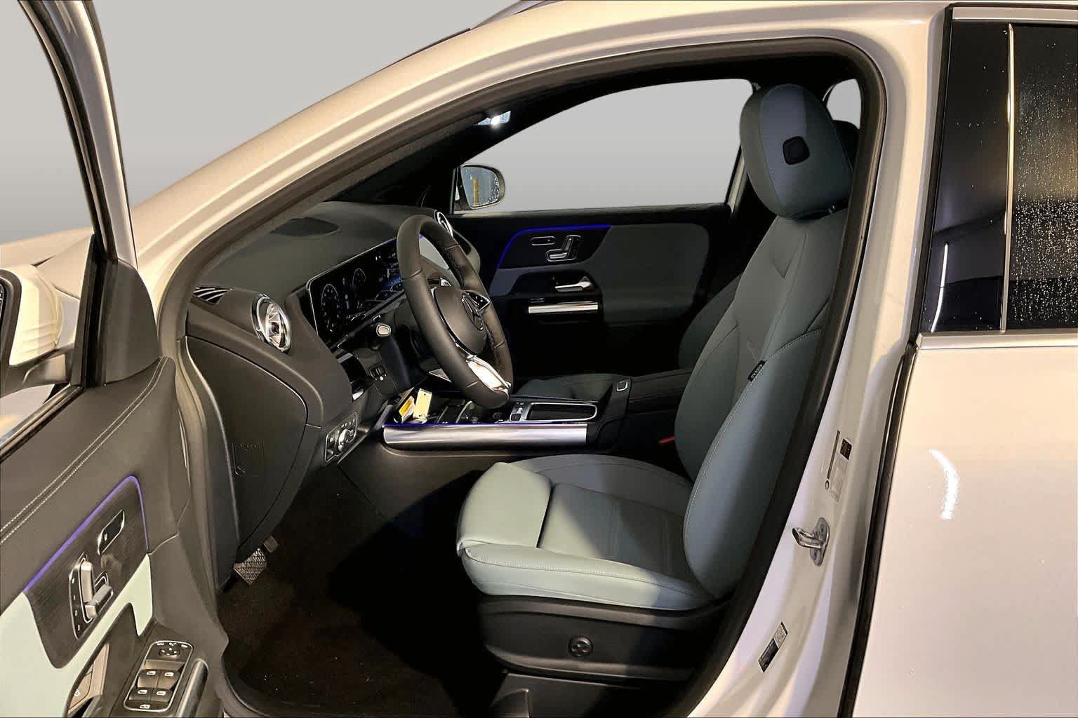 New 2026 Mercedes-Benz GLA 250 4MATIC image 13
