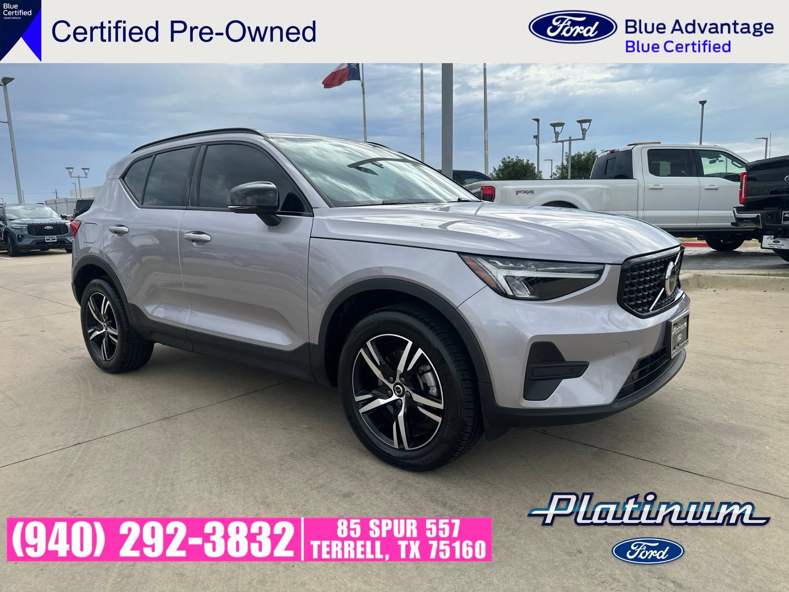 Used 2026 Volvo XC40 B4 Core w/ Climate Package FWD image 8