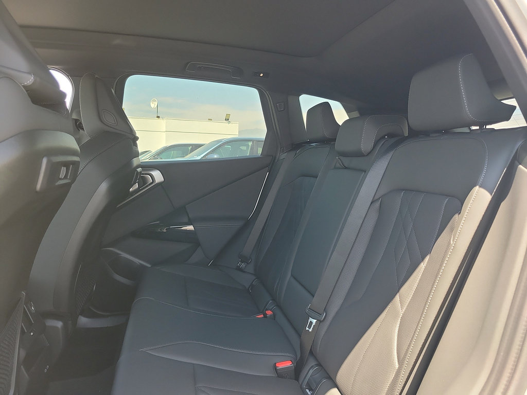 New 2026 BMW X3 xDrive30i w/ Premium Package AWD/4WD image 14