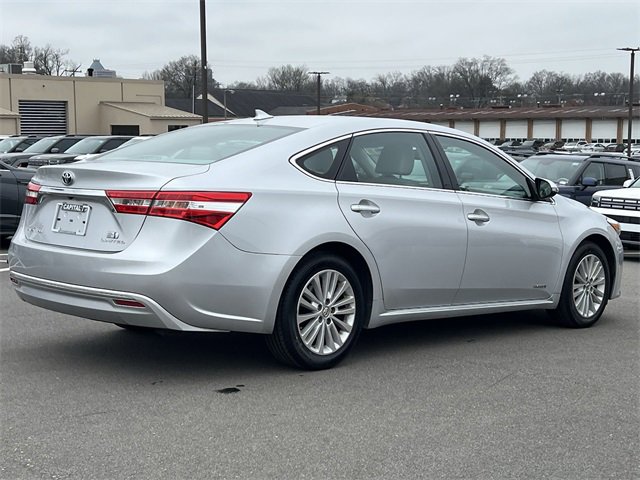 Used 2014 Toyota Avalon Limited image 38