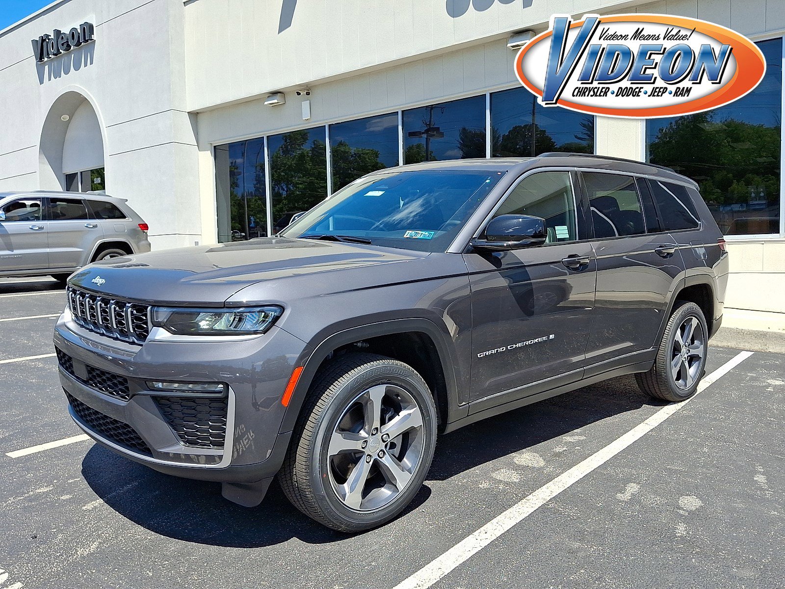 New 2026 Jeep Grand Cherokee L Limited