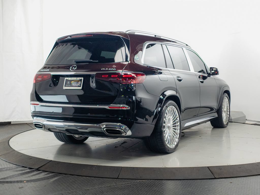 Used 2024 Mercedes-Benz Maybach GLS 600 4MATIC image 33