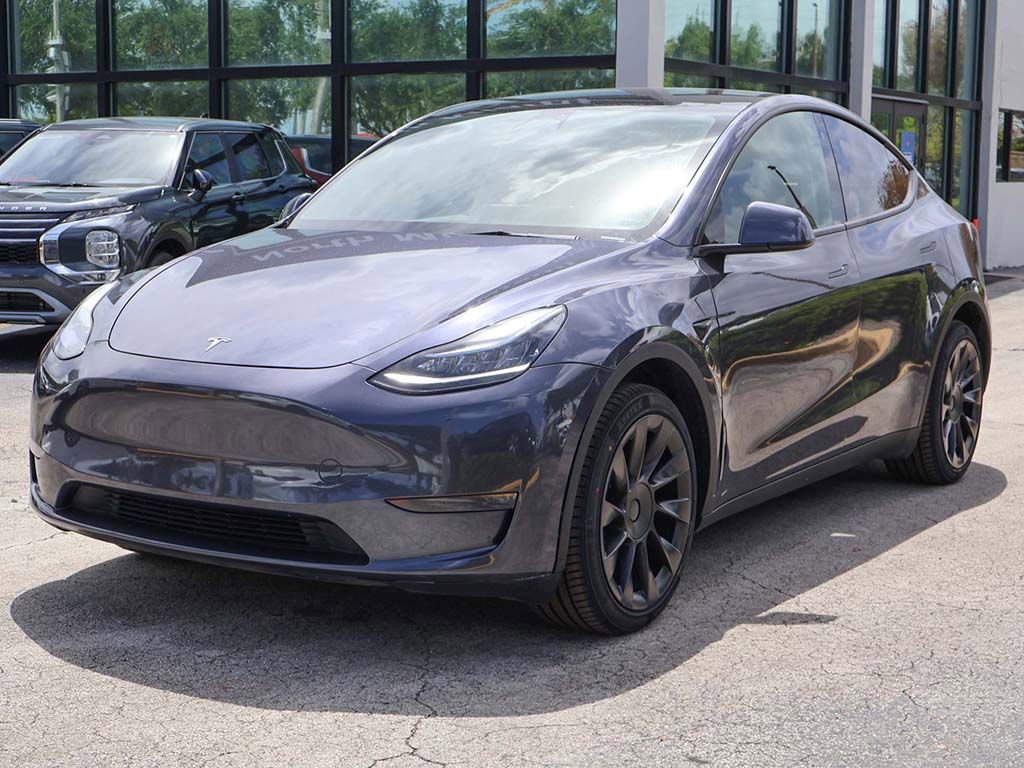 Used 2023 Tesla Model Y Long Range AWD/4WD image 8