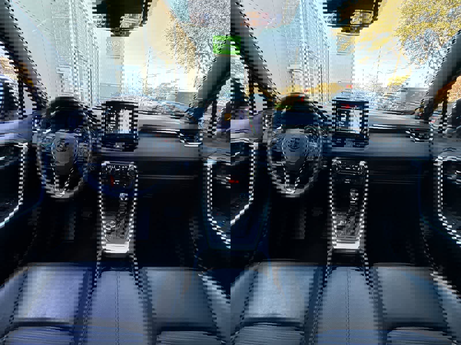 Used 2020 Toyota RAV4 XSE image 21