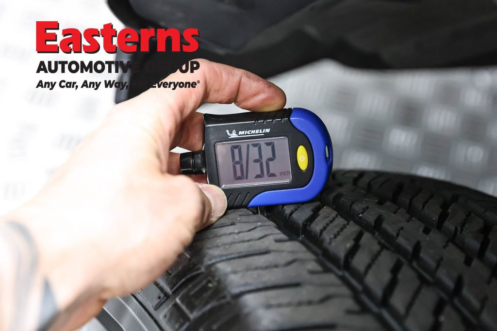 Used 2019 Toyota Tacoma SR image 25