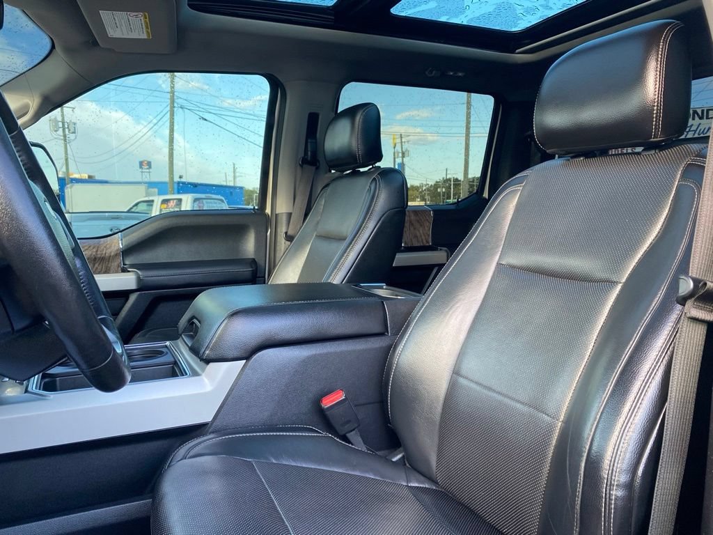 Used 2017 Ford F250 Lariat w/ Lariat Ultimate Package AWD/4WD image 11