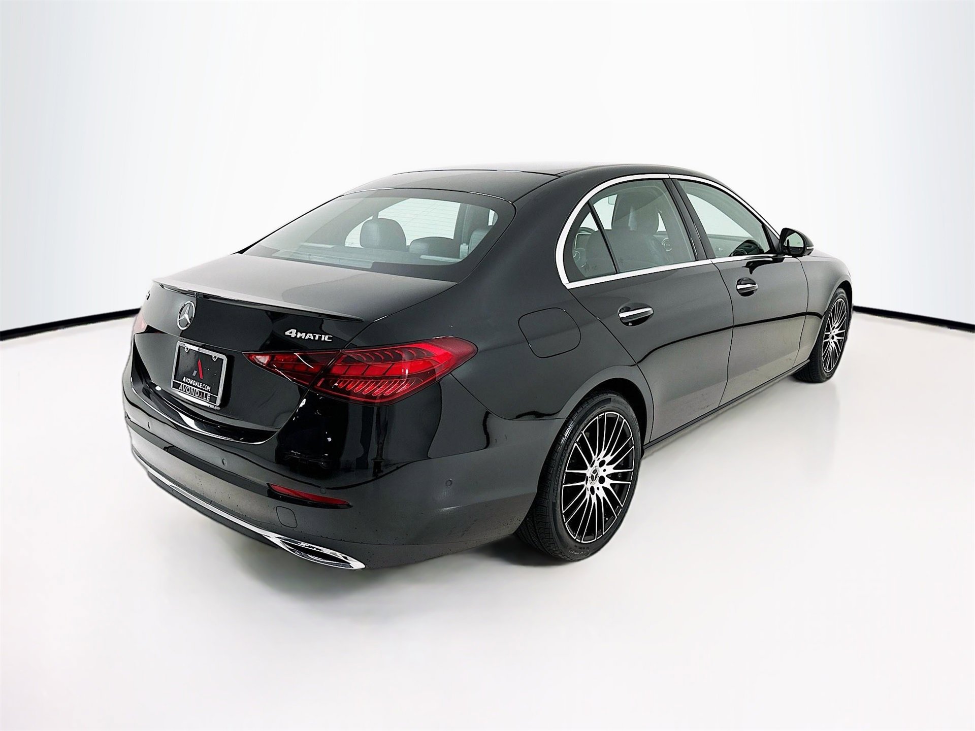 Used 2025 Mercedes-Benz C 300 4MATIC Sedan image 8