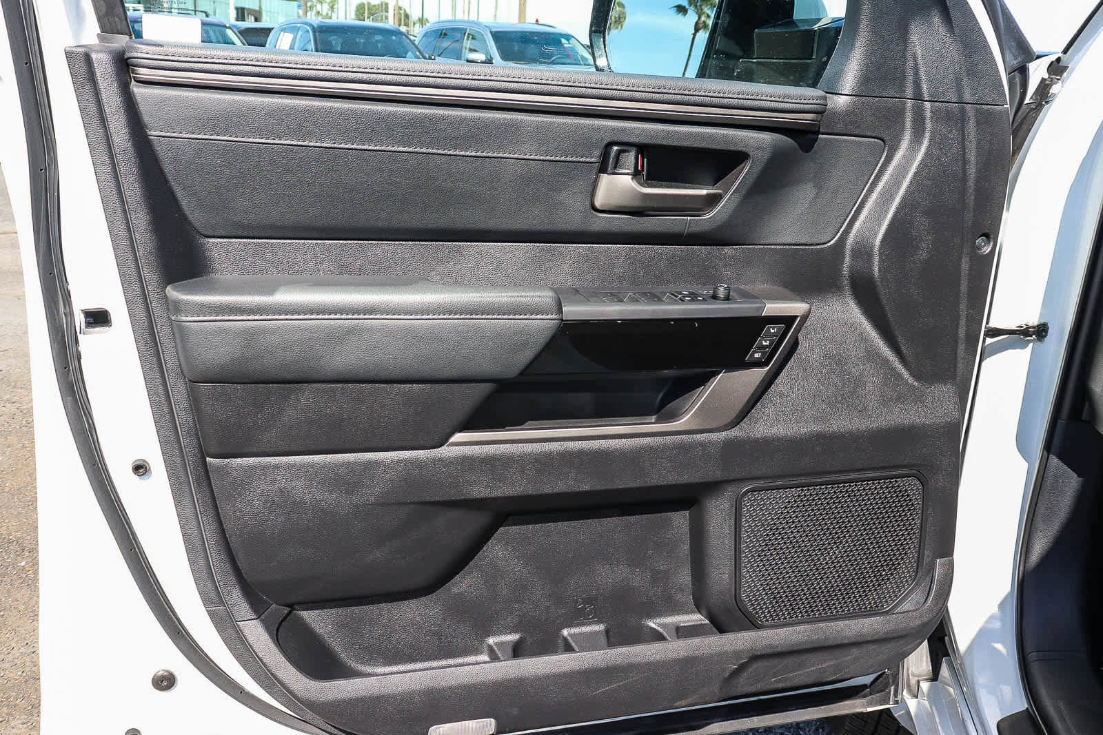 Used 2023 Toyota Tundra Limited image 28