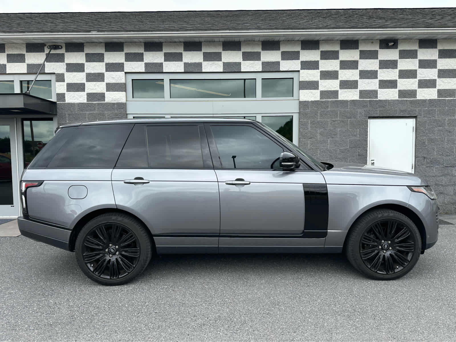 Used 2021 Land Rover Range Rover Westminster Edition AWD/4WD image 7