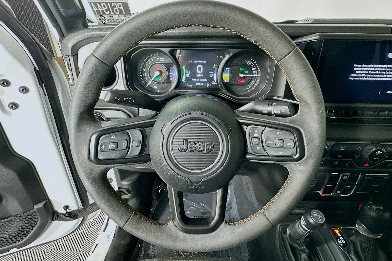 Used 2024 Jeep Wrangler Unlimited AWD/4WD image 19