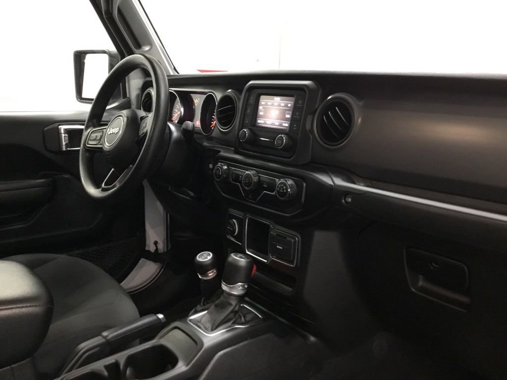 Used 2021 Jeep Gladiator Sport image 21