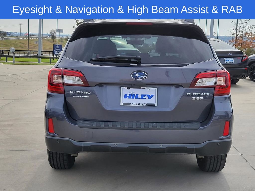 Used 2017 Subaru Outback 3.6R Limited image 3