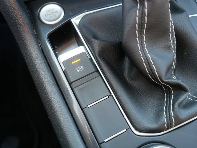 Certified 2023 Volkswagen Tiguan SE AWD/4WD image 34