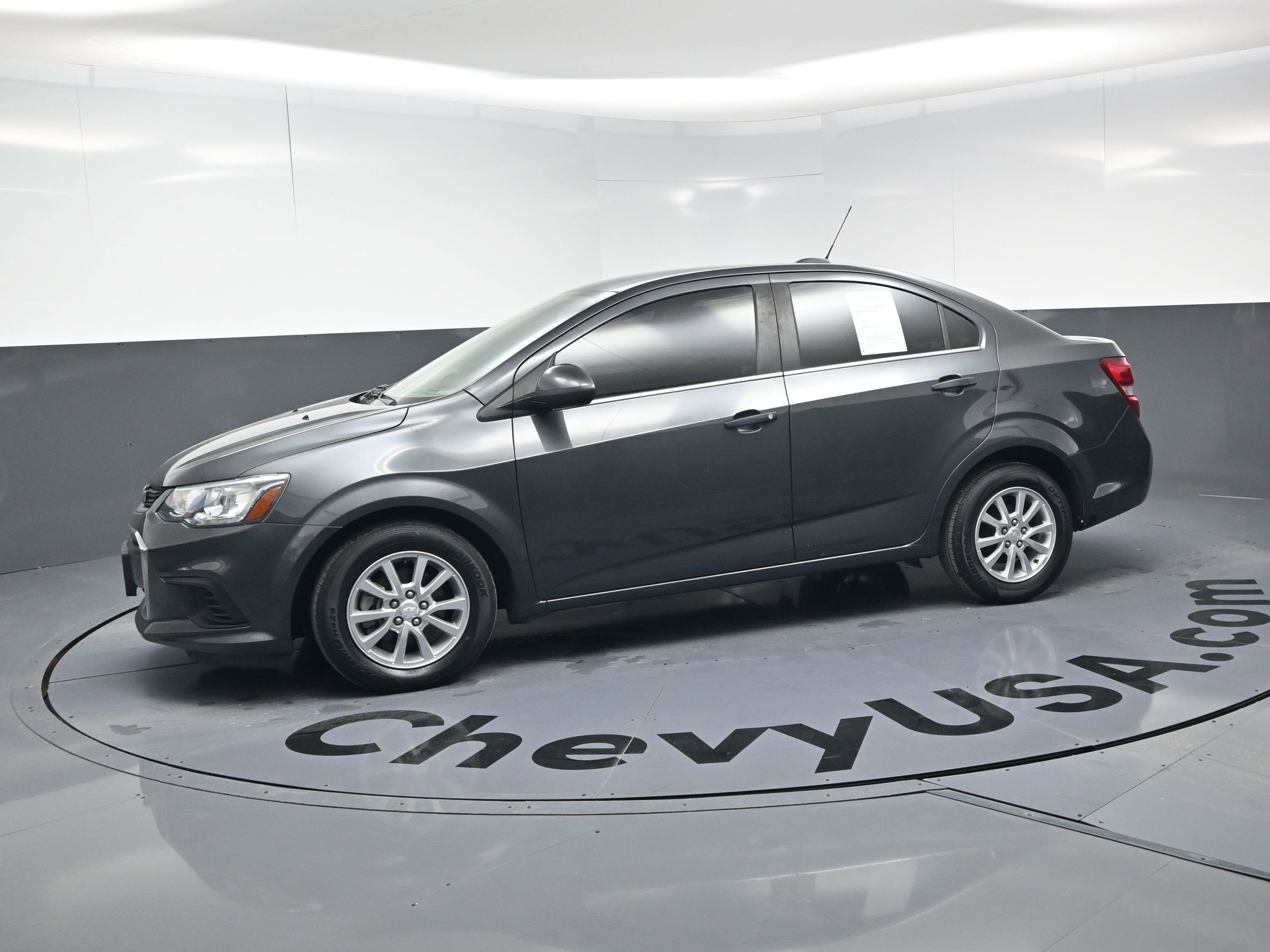 Used 2020 Chevrolet Sonic LT image 6