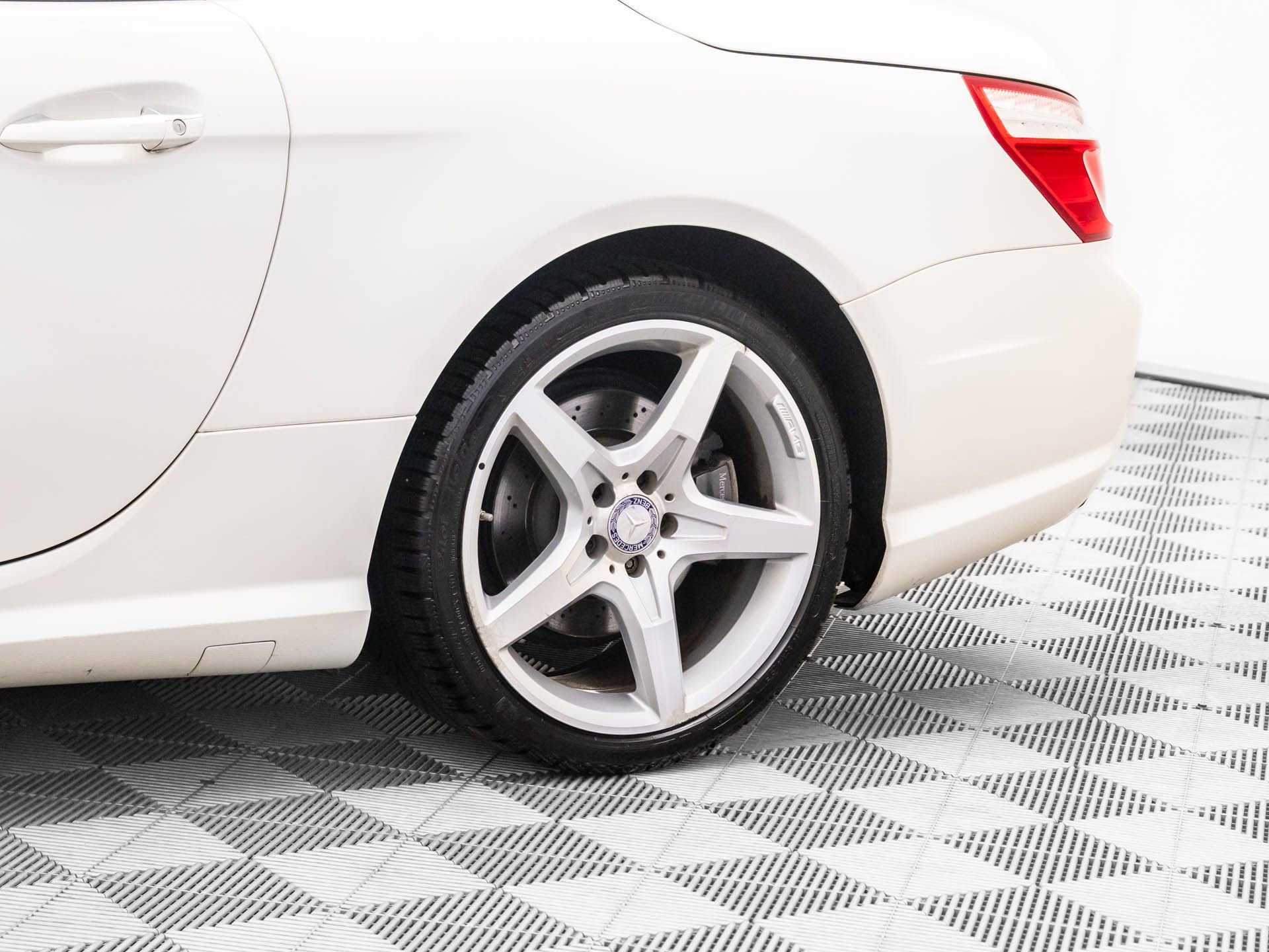 Used 2015 Mercedes-Benz SL 400 image 33