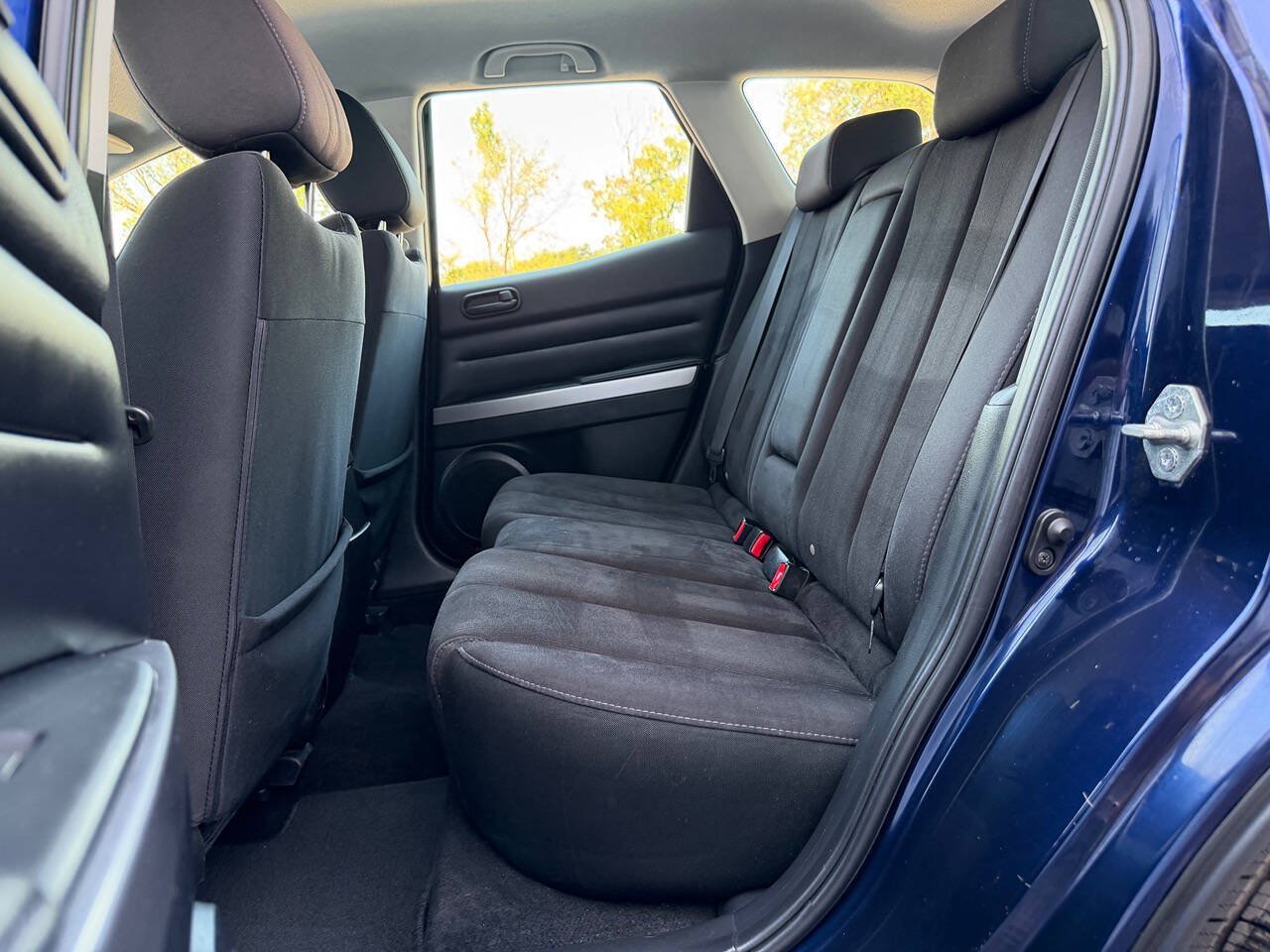 Used 2011 MAZDA CX-7 i SV FWD image 19