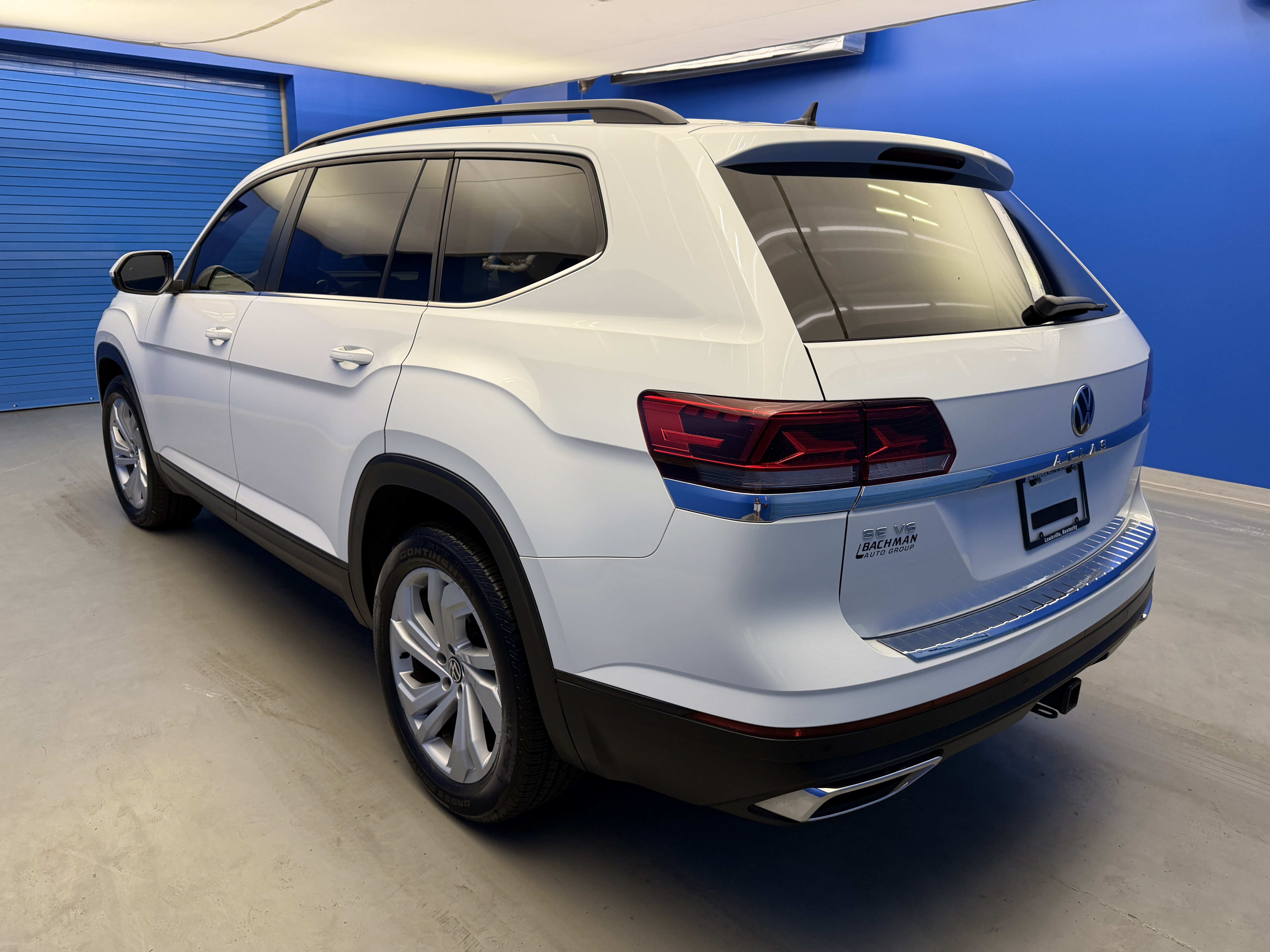 Certified 2023 Volkswagen Atlas SE w/ Panoramic Sunroof Package FWD image 5