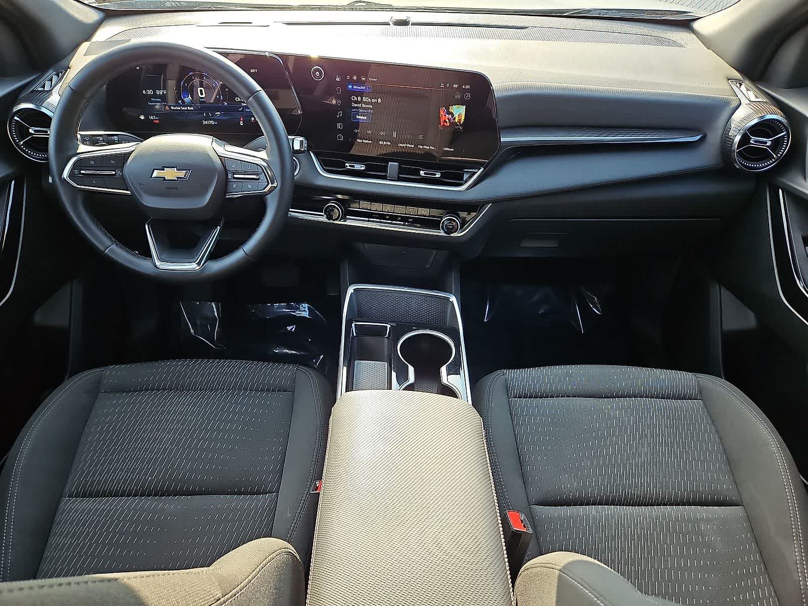 Certified 2025 Chevrolet Equinox LT FWD image 11