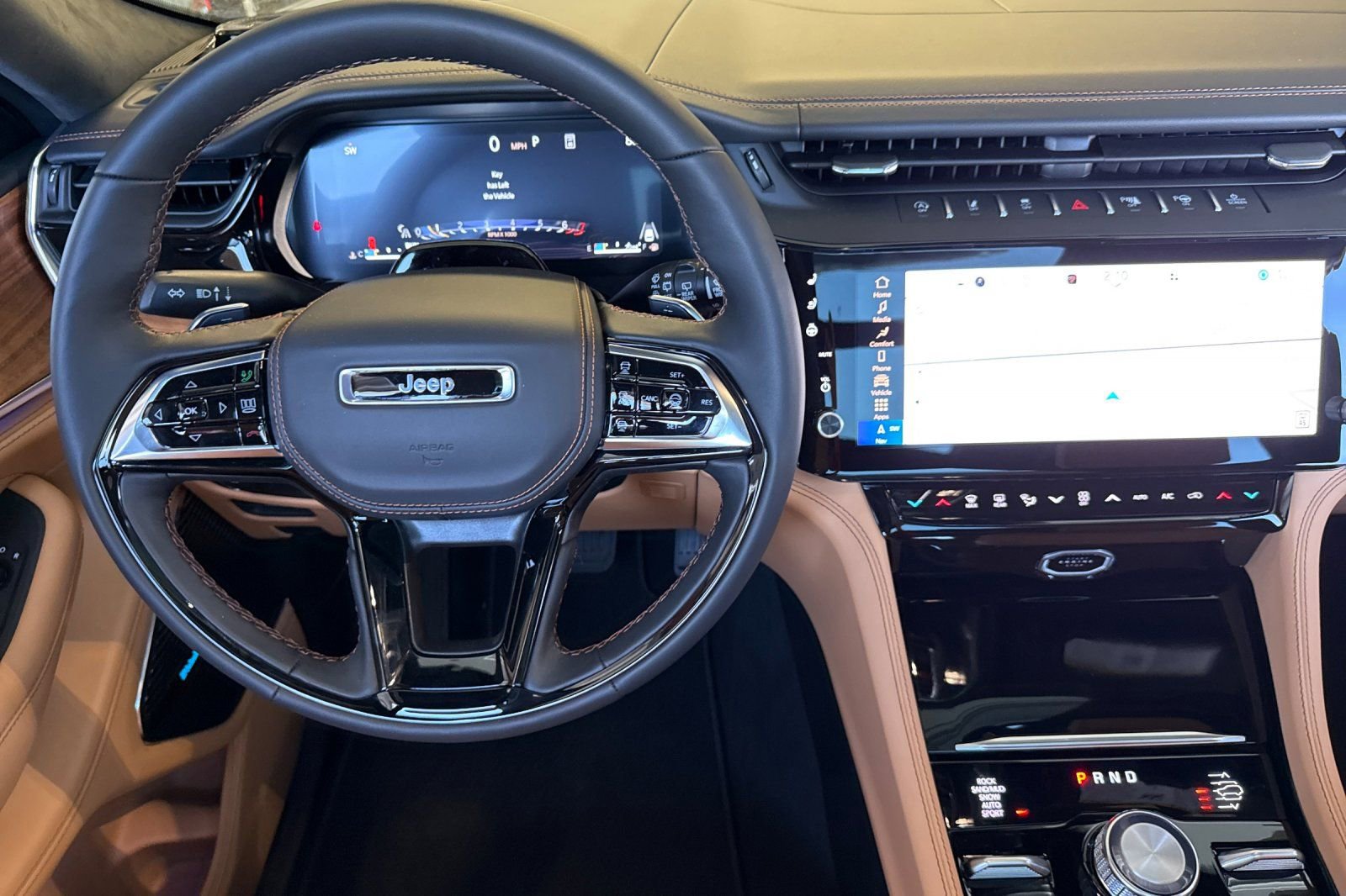 New 2026 Jeep Grand Cherokee Summit AWD/4WD image 13