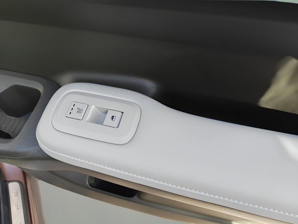 Used 2025 Hyundai Santa Fe Calligraphy image 28