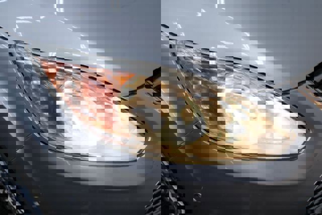 Used 2014 Ford C-MAX Energi SEL w/ Equipment Group 303A FWD image 32